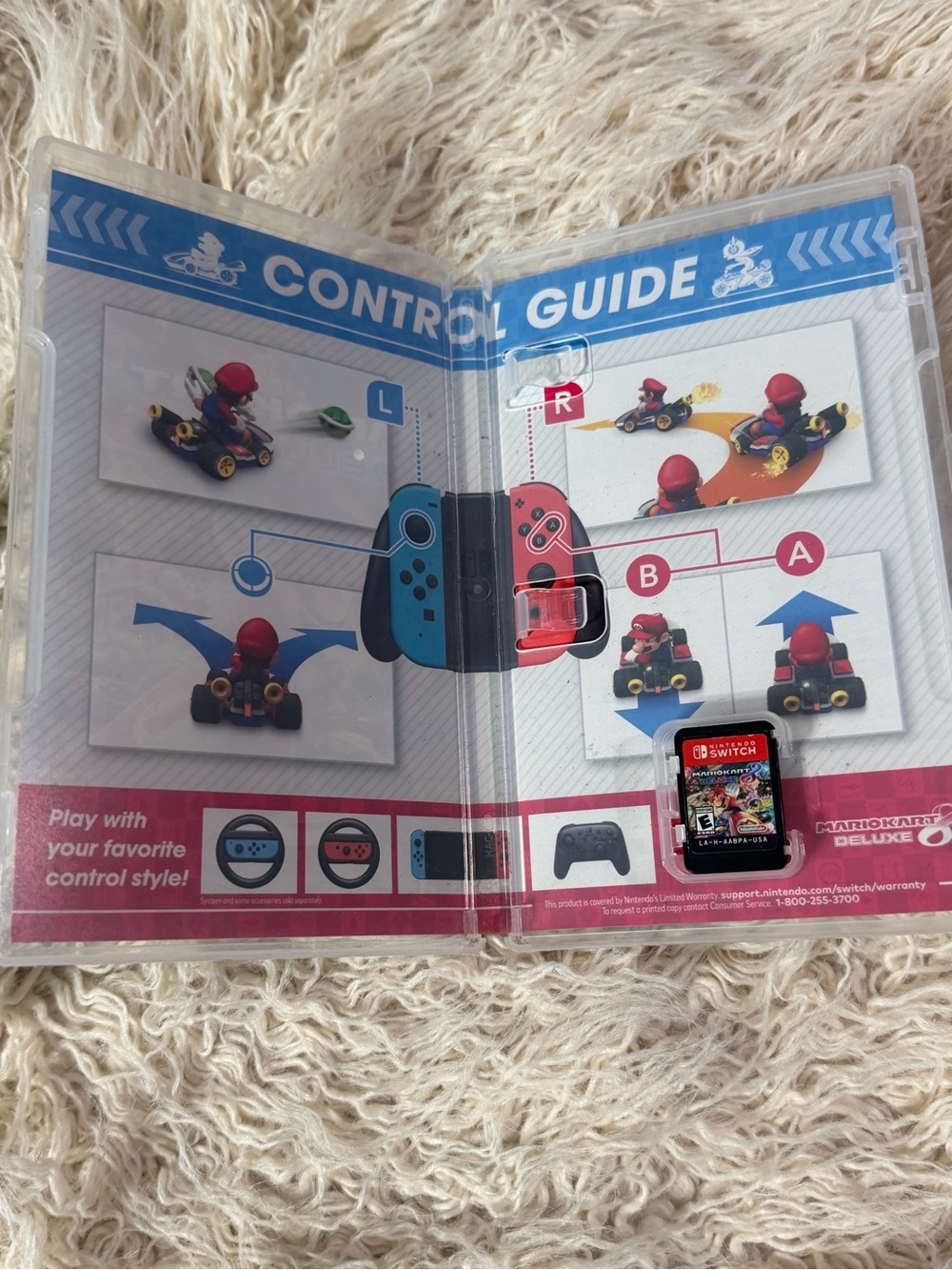 Nintendo Switch Mario Kart 8 Deluxe Pre-Owned in case - Picture 3 of 4